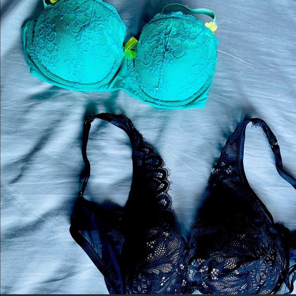 Women’s sexy 32D Adore Me bras